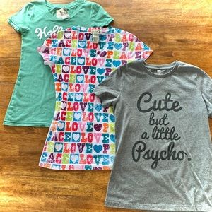 Bundle of 3 Tee’s! 💘 Ladies Size Small